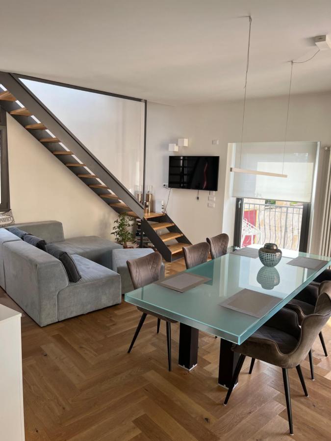 Suite La Castellana Torri Del Benaco Luaran gambar