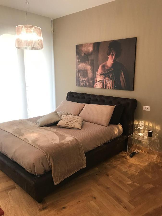 Suite La Castellana Torri Del Benaco Luaran gambar