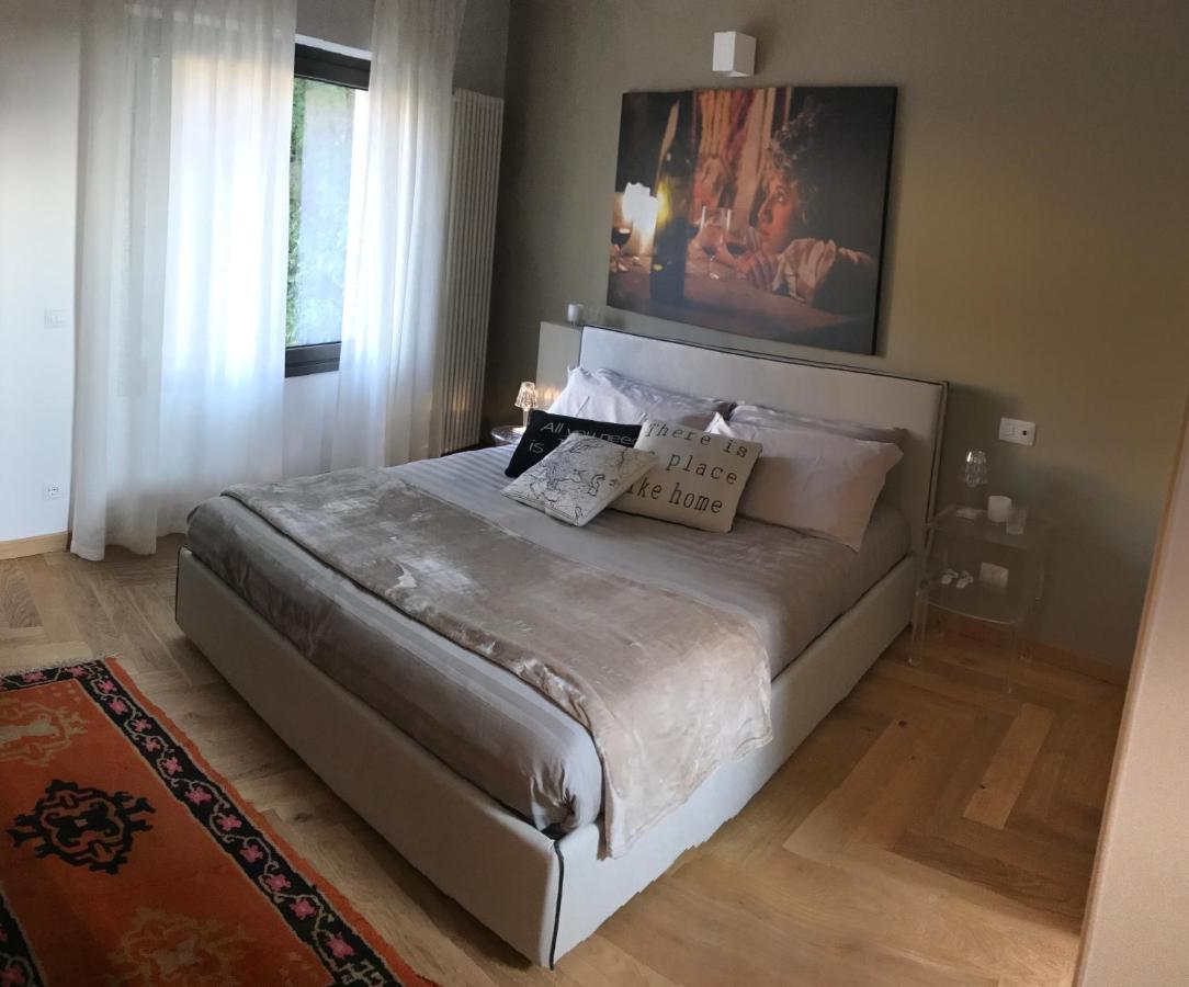 Suite La Castellana Torri Del Benaco Luaran gambar