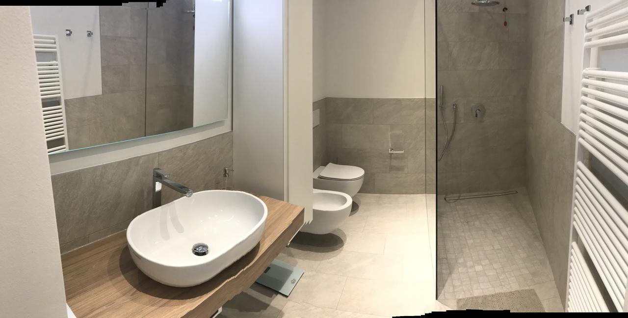 Suite La Castellana Torri Del Benaco Luaran gambar